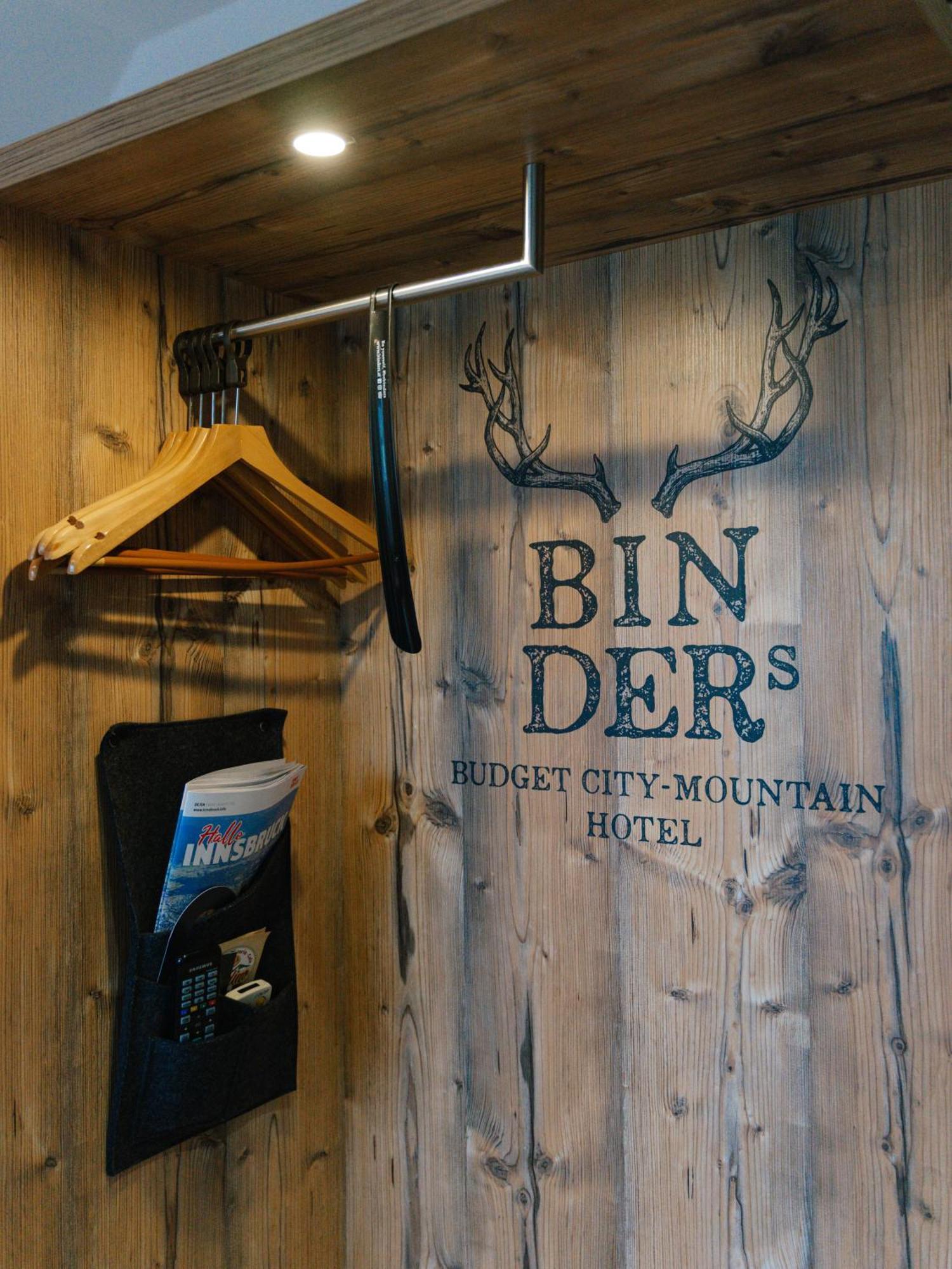 Binders Budget City-Mountain Hotel Innsbruck Exterior foto